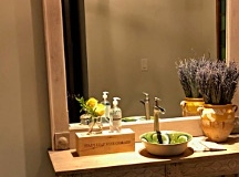 NicoleHarris-Vanity3a
